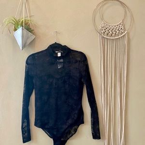 Black body suit fancy!